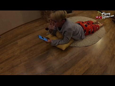 ❤️ پاگل سنہرے بالوں والی چوسنے والی بڑی ڈک چوسنا اور اس پر شیخی - مقعد جنسی ❤❌  مقعد ویڈیو پر ur.rexporn-com.ru